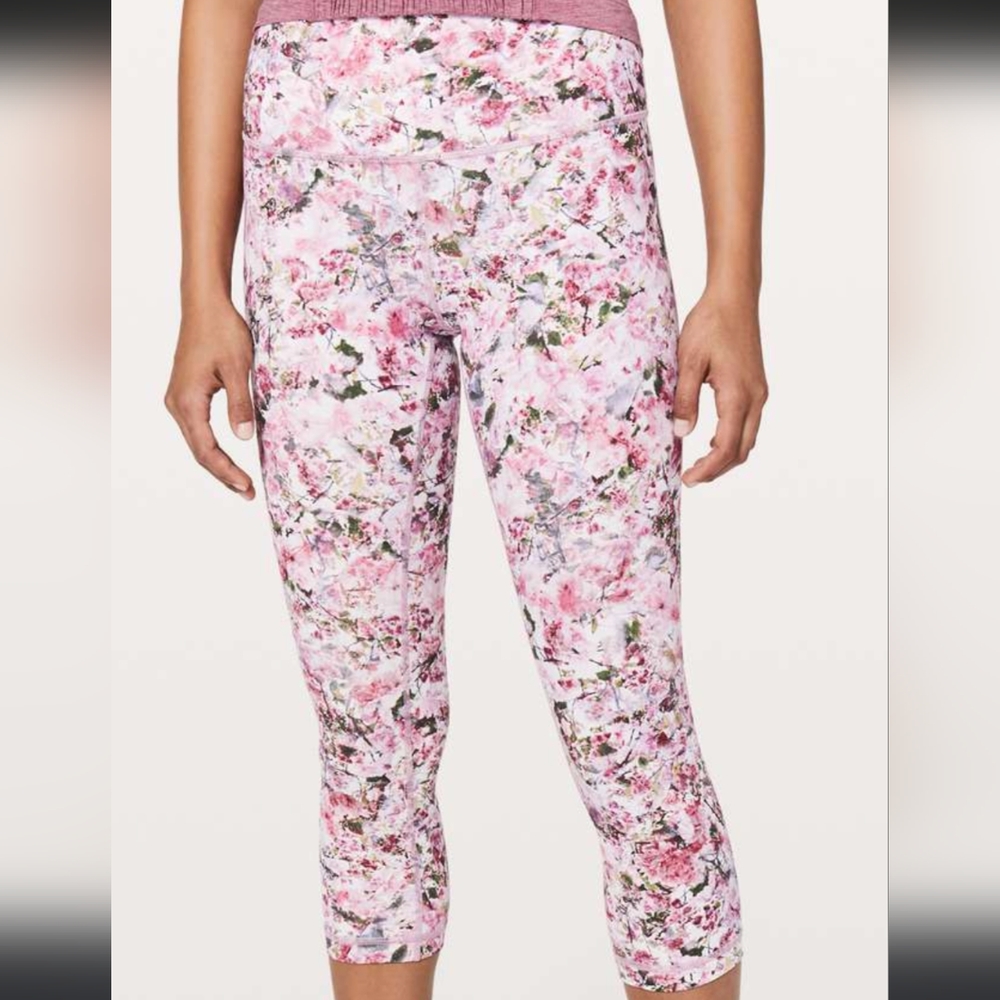lululemon wunder under crop hi-rise full-on luxtreme 21"